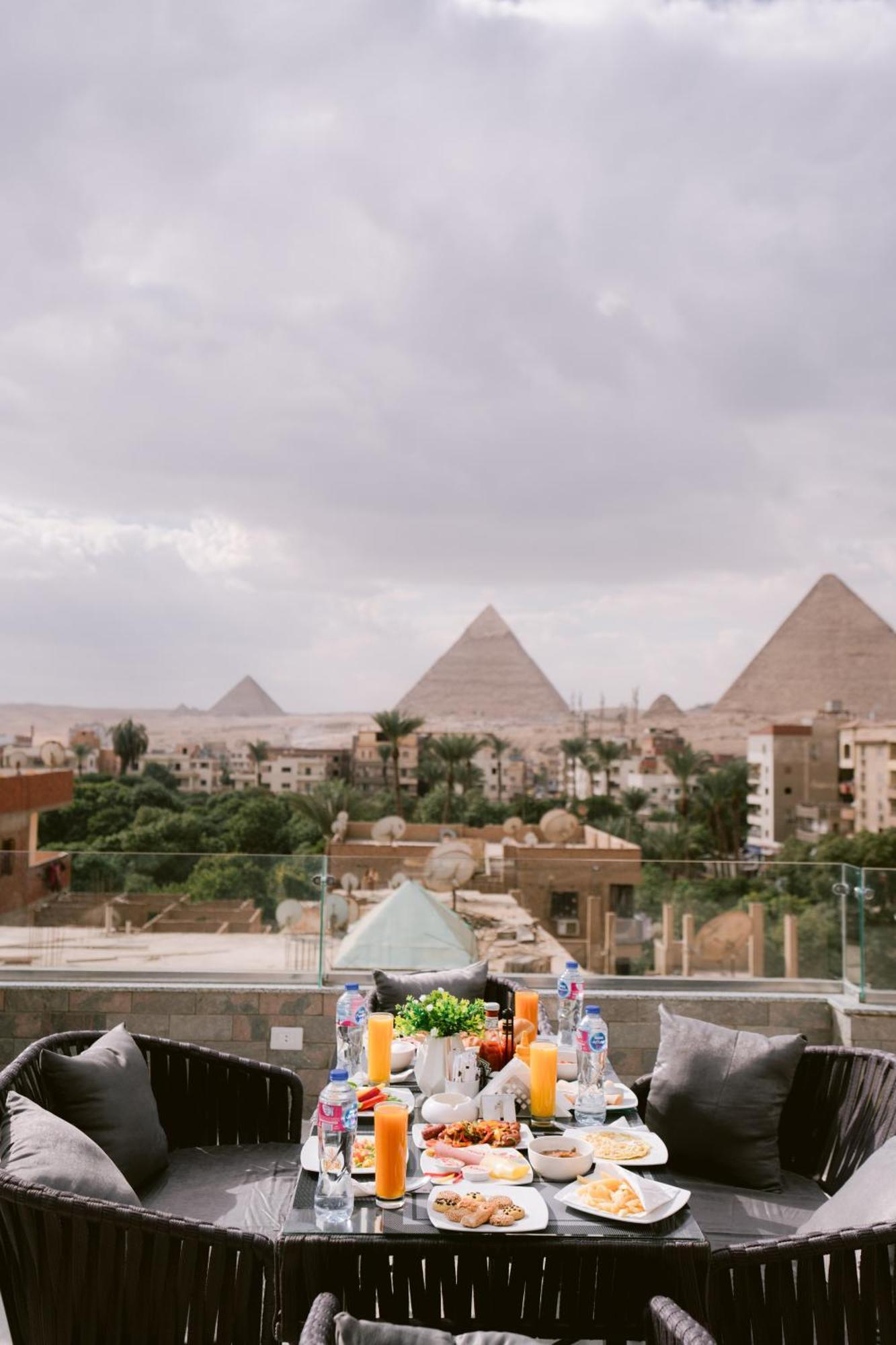 Tuya Pyramids Hotel Le Caire Extérieur photo